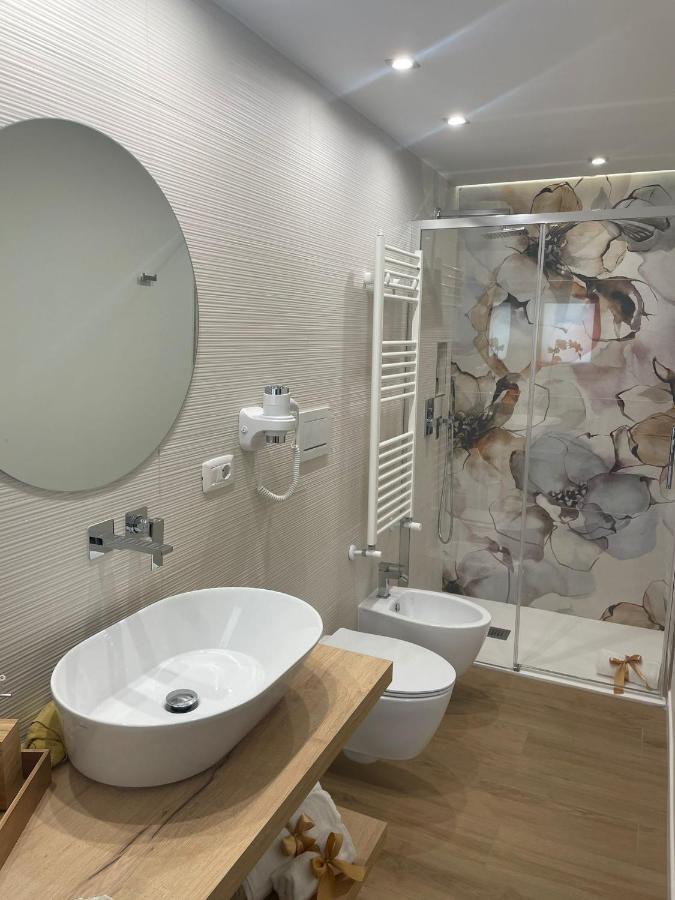 Luna&Sole Oreste Apartments - Self Check-In Bari Exterior photo